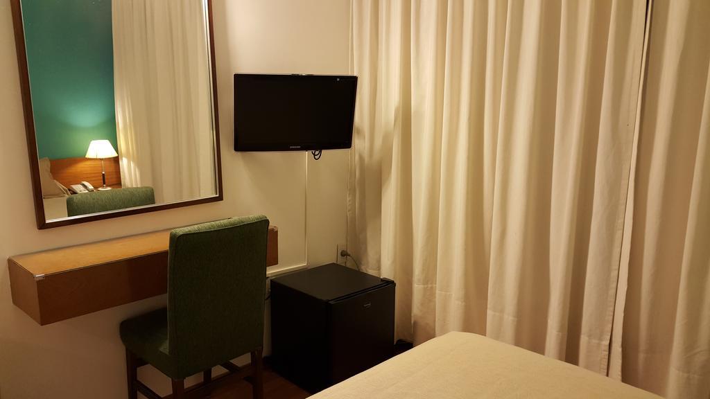 Hotel Avenida Buenos Aires Eksteriør bilde
