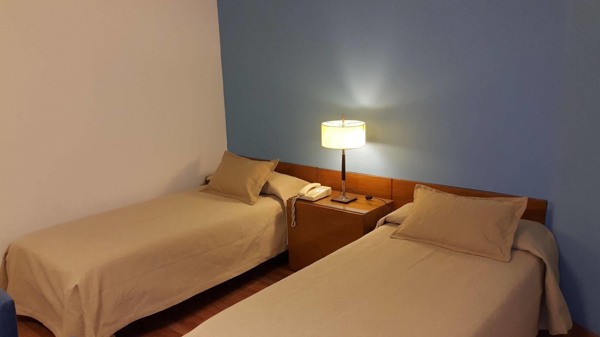 Hotel Avenida Buenos Aires Eksteriør bilde