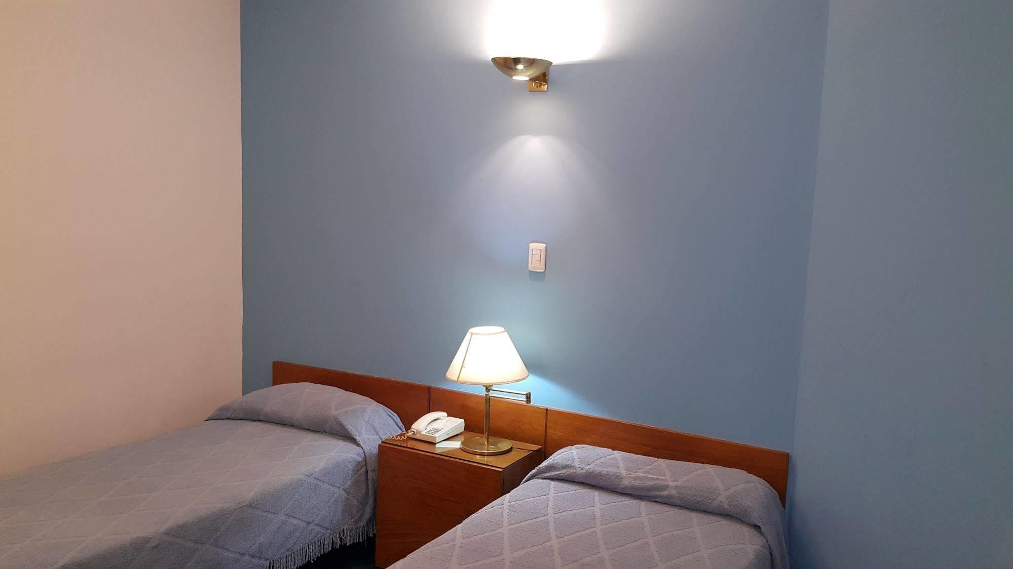 Hotel Avenida Buenos Aires Eksteriør bilde