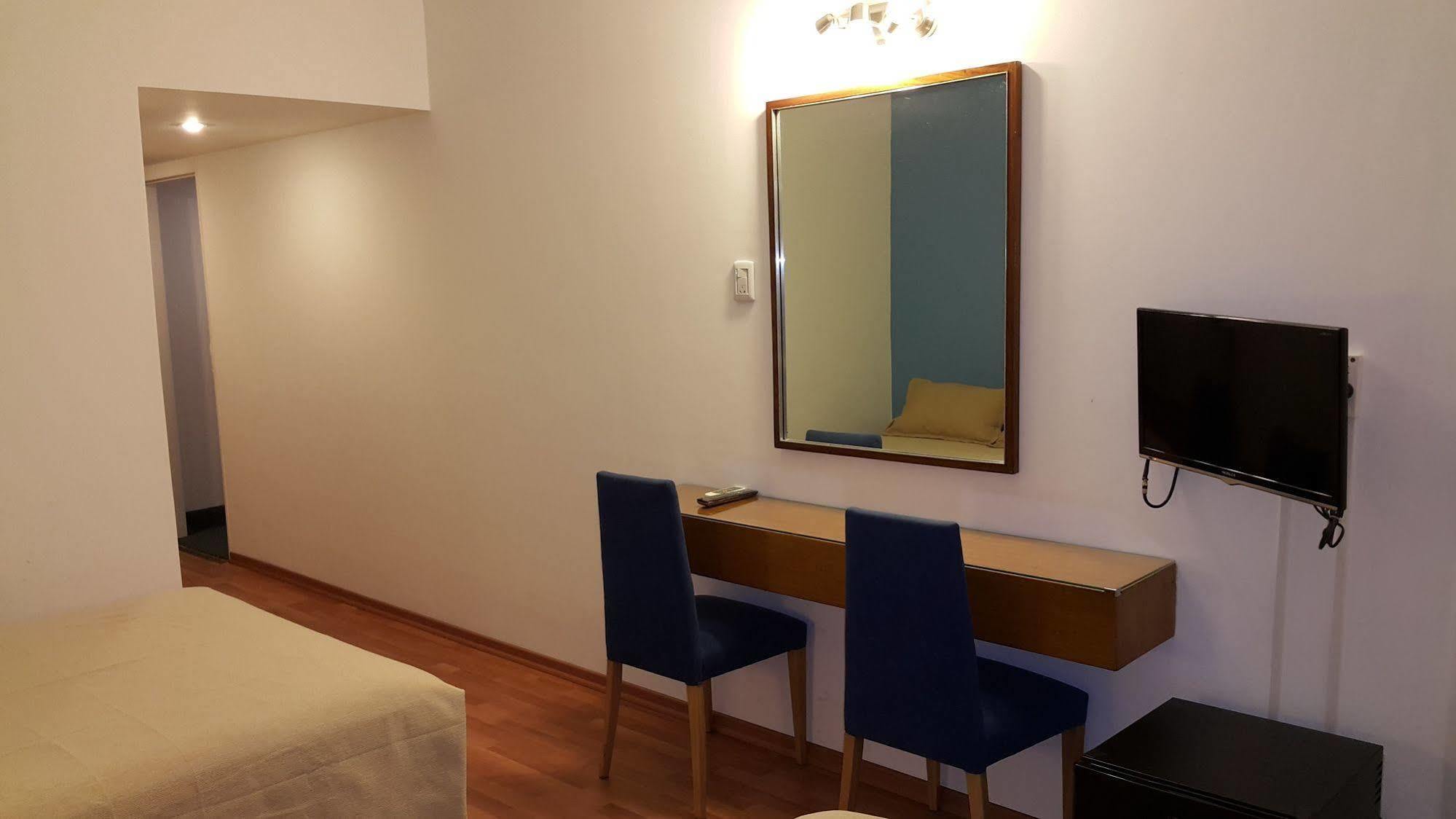 Hotel Avenida Buenos Aires Eksteriør bilde