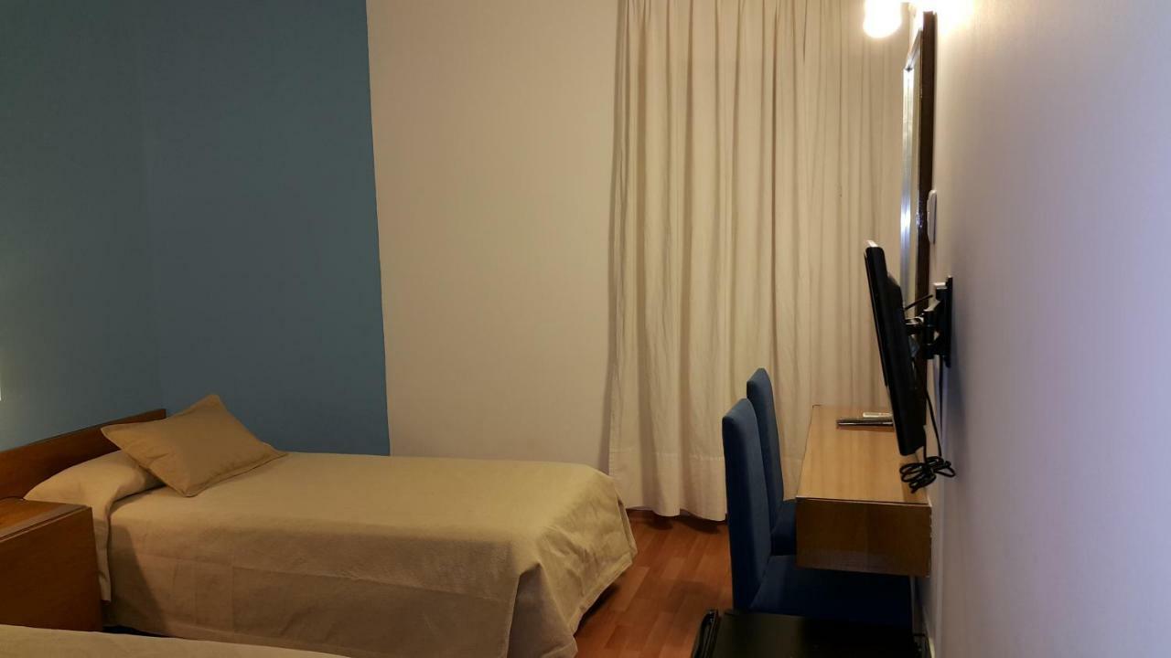 Hotel Avenida Buenos Aires Eksteriør bilde